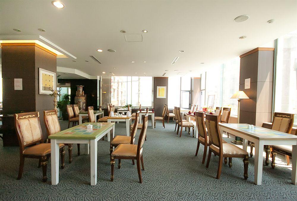 Dawn Beach Hotel Busan Exterior photo