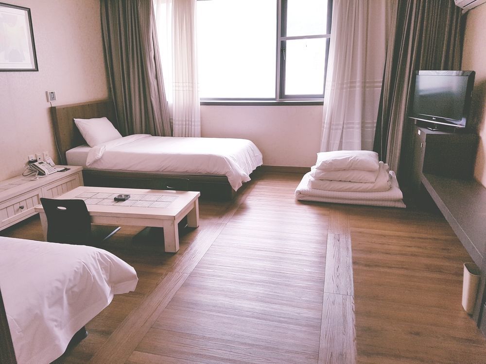 Dawn Beach Hotel Busan Exterior photo