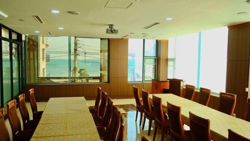 Dawn Beach Hotel Busan Exterior photo