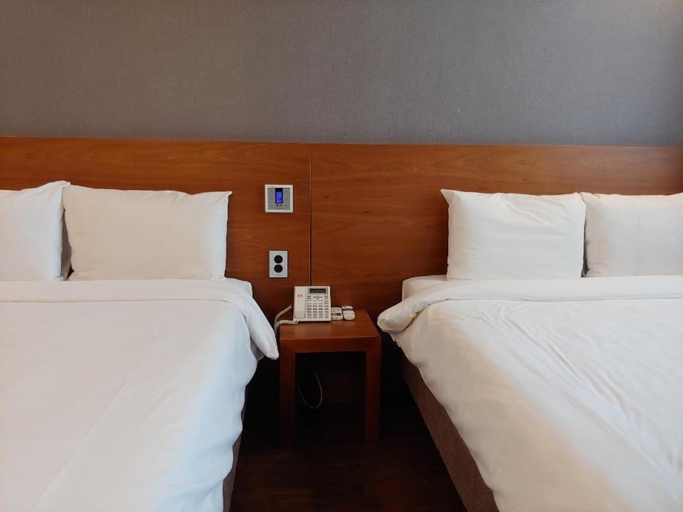 Dawn Beach Hotel Busan Exterior photo